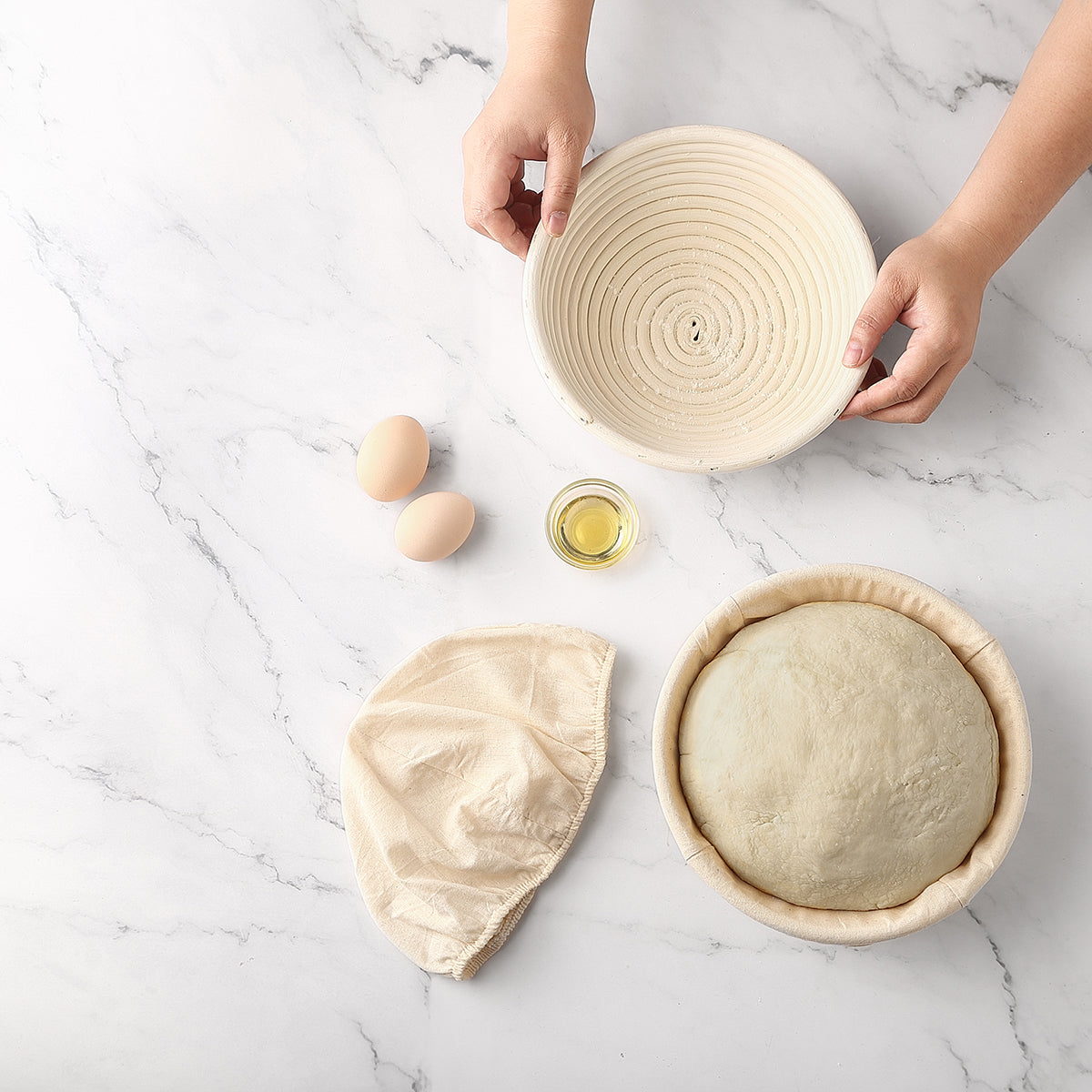 Round Banneton Proofing Basket with Liner - Saint Germain Bakery